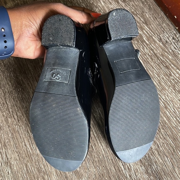 Black Dress Shoes - Picture 9 of 12